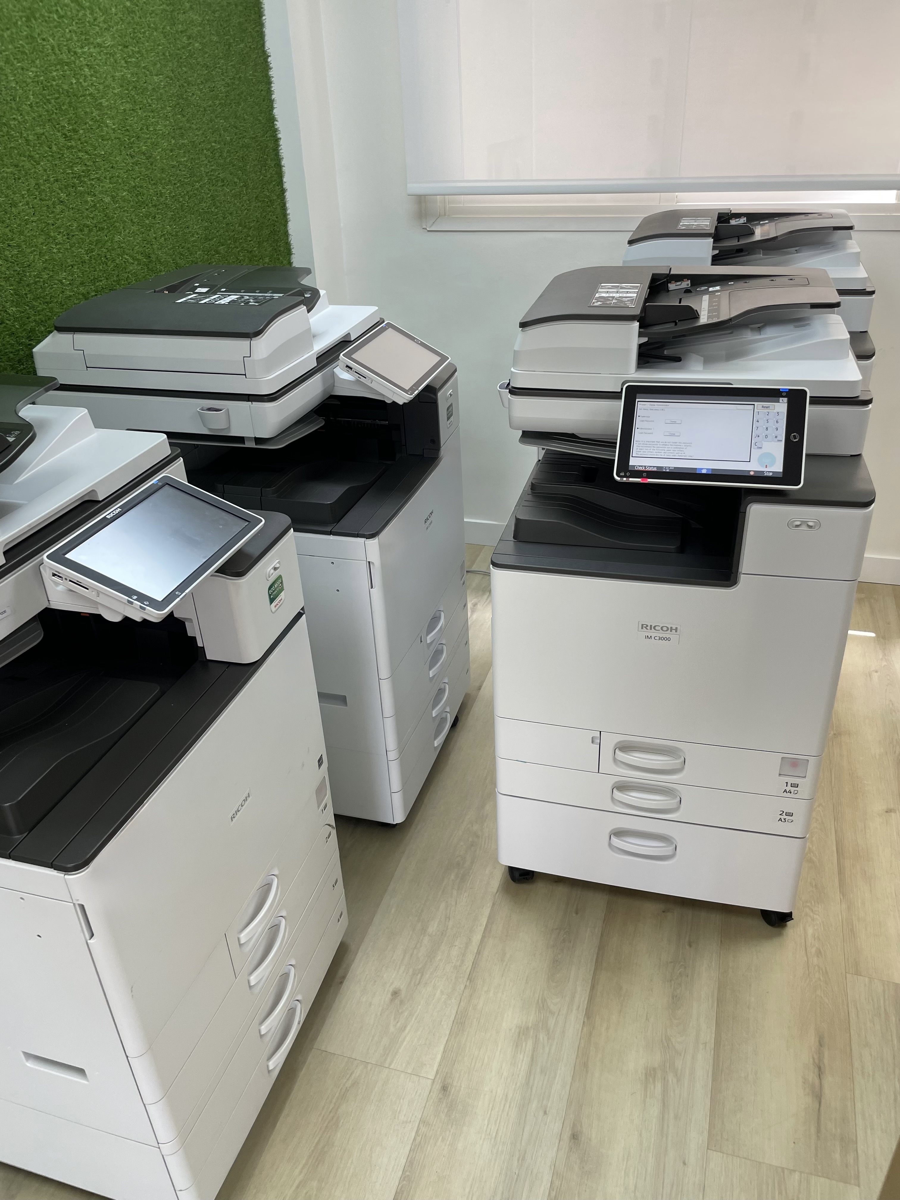 Diagnóstico y mantenimiento de equipo RICOH